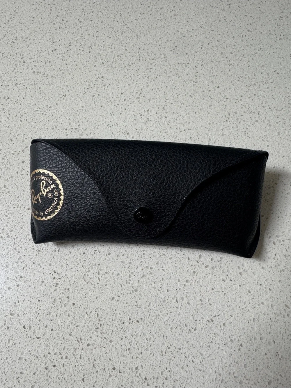 Ray Ban New Wayfarer men’s black polarized sunglasses